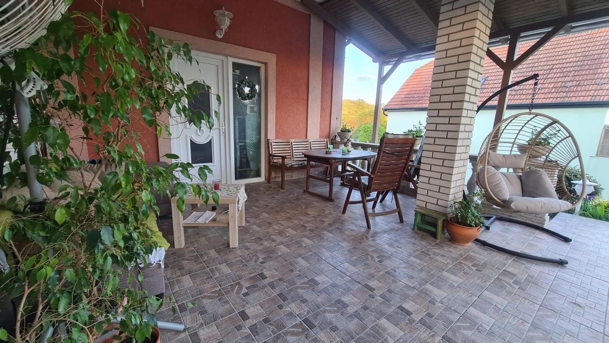 Bérc Apartman Egerszalók Exterior foto